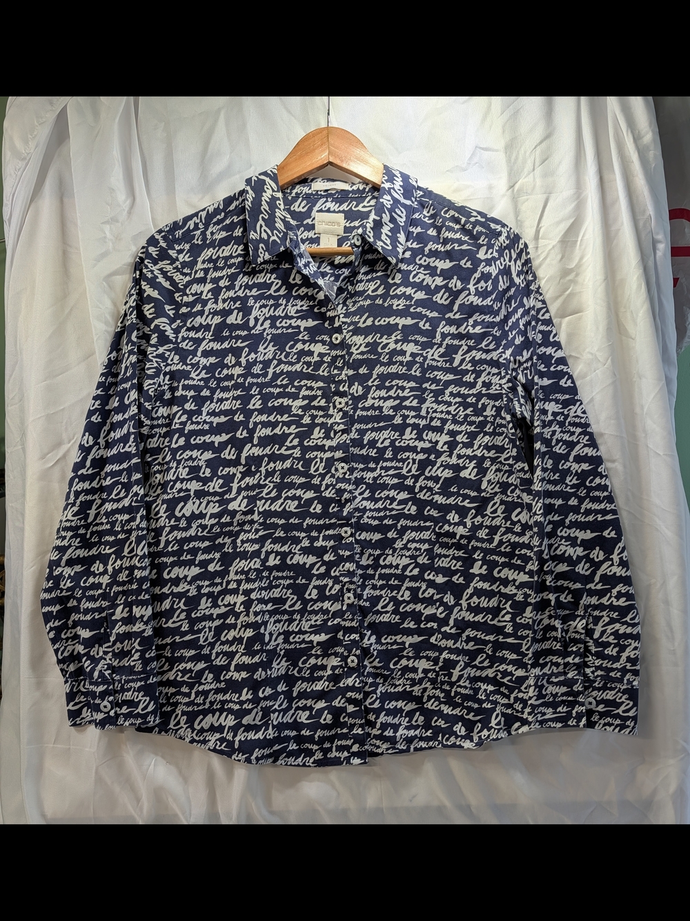 Chico's Women's Navy French Script-Print Button-Up Shirt Size 1